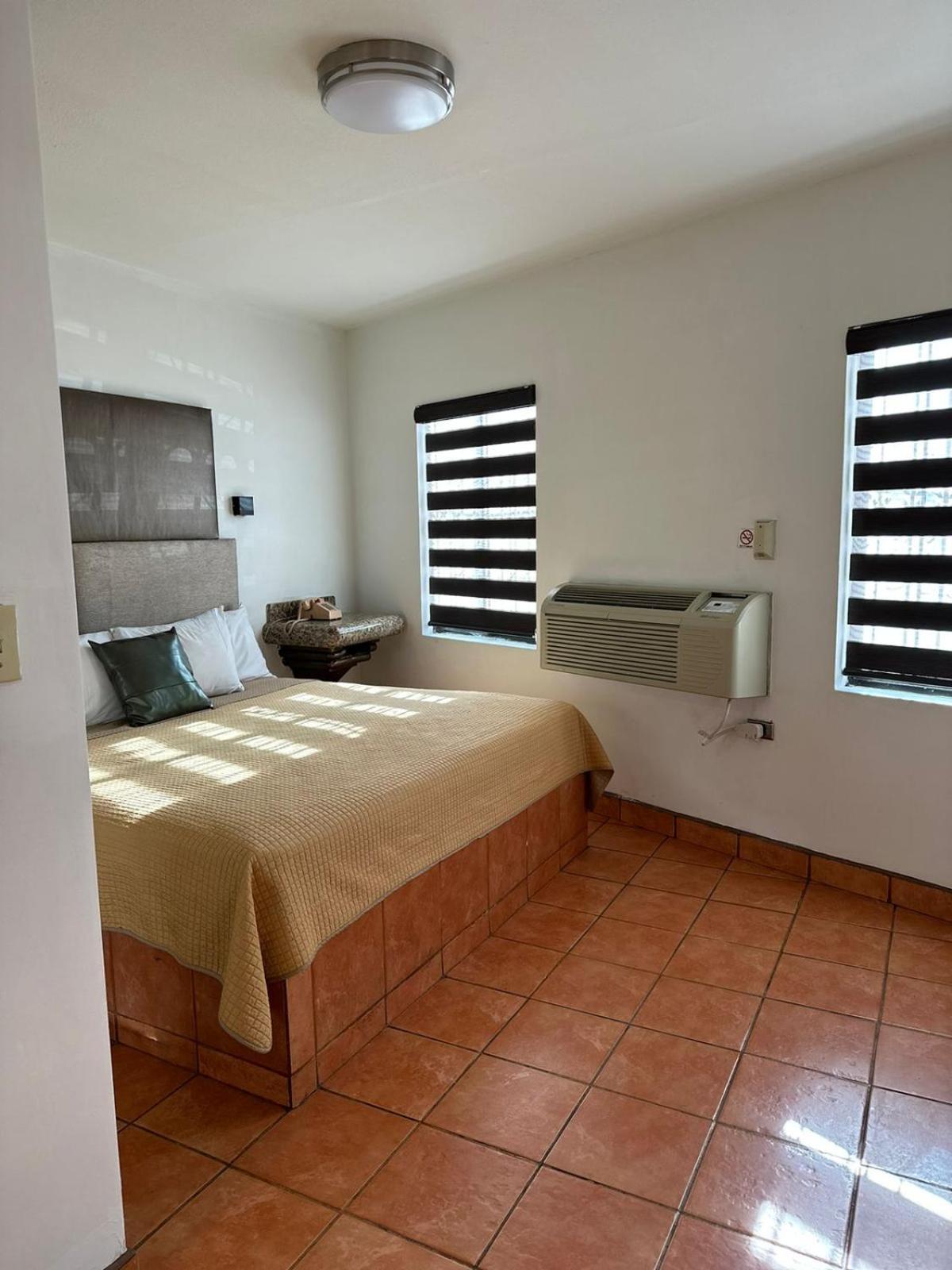 Nogales  Hotel Colonial De Nogales מראה חיצוני תמונה