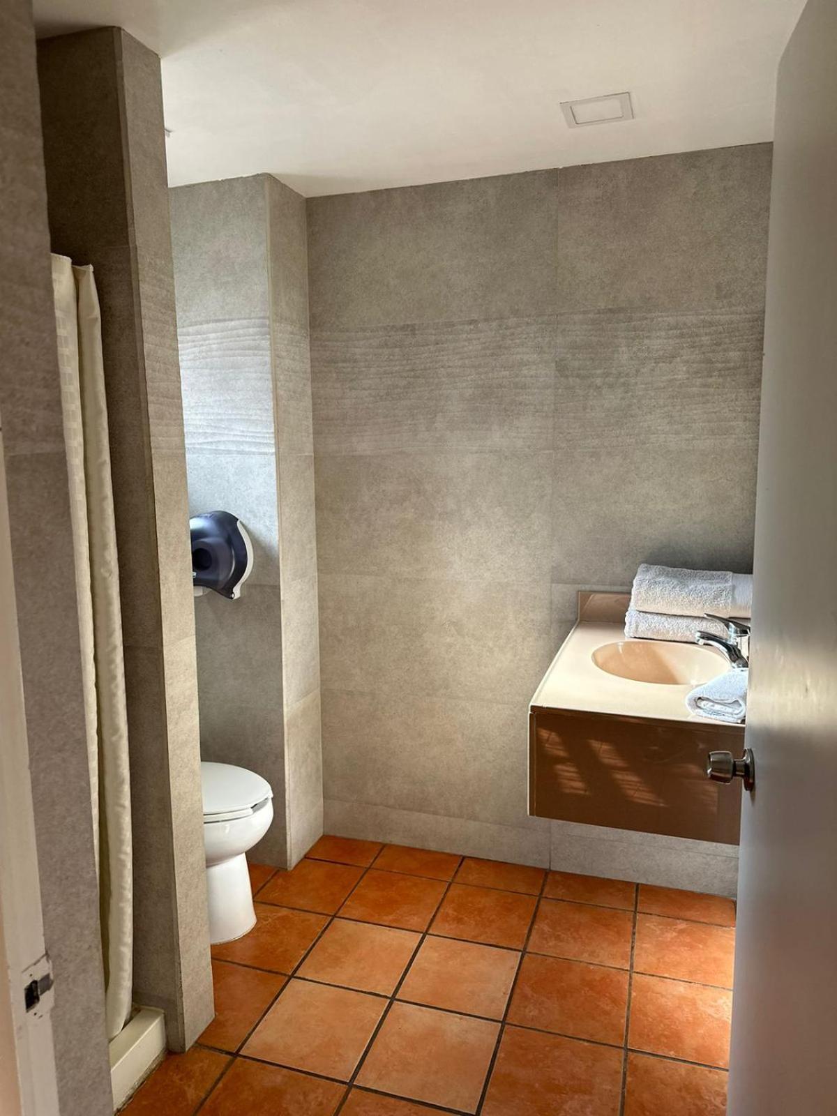 Nogales  Hotel Colonial De Nogales מראה חיצוני תמונה