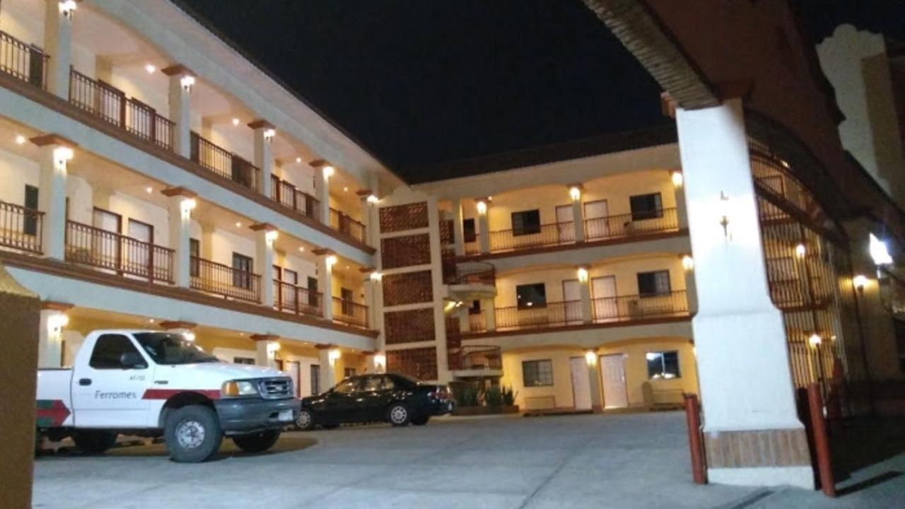 Nogales  Hotel Colonial De Nogales מראה חיצוני תמונה