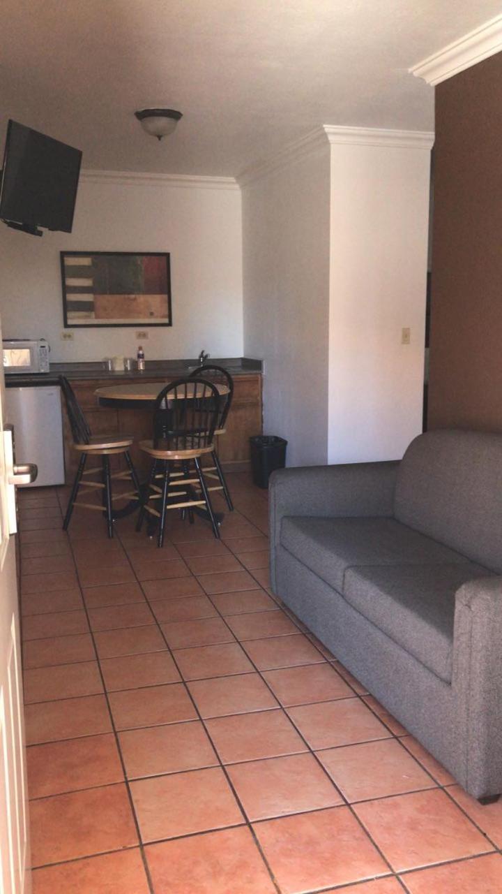 Nogales  Hotel Colonial De Nogales מראה חיצוני תמונה